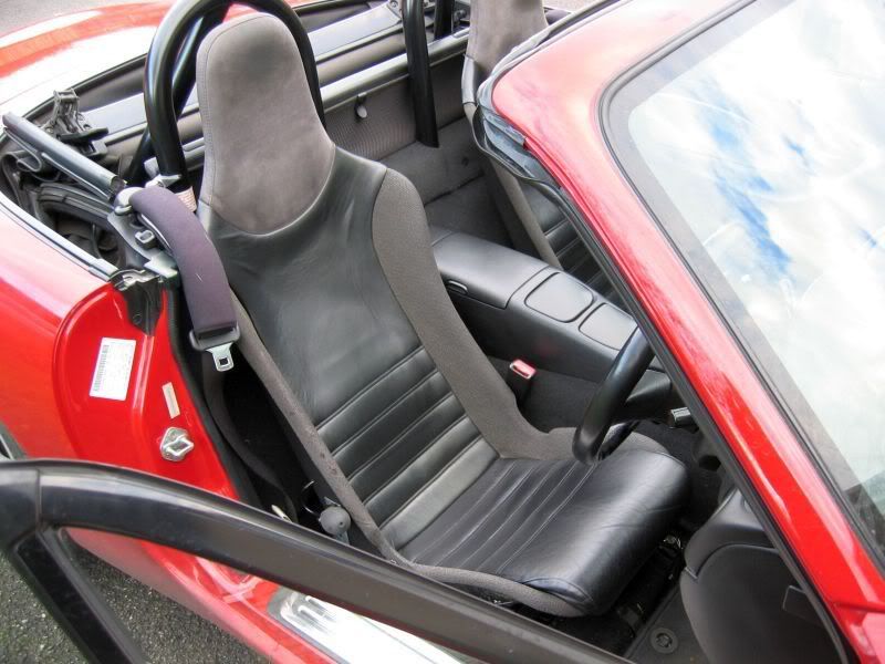 Bucket seats Page 1 Mazda MX5/Roadster/Miata PistonHeads UK